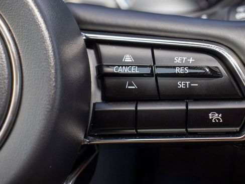 Used 2025 MAZDA CX-90 3.3 Turbo w/ Preferred Package image 29