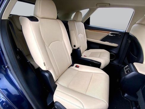 Used 2021 Lexus RX 350L FWD w/ Premium Package image 19