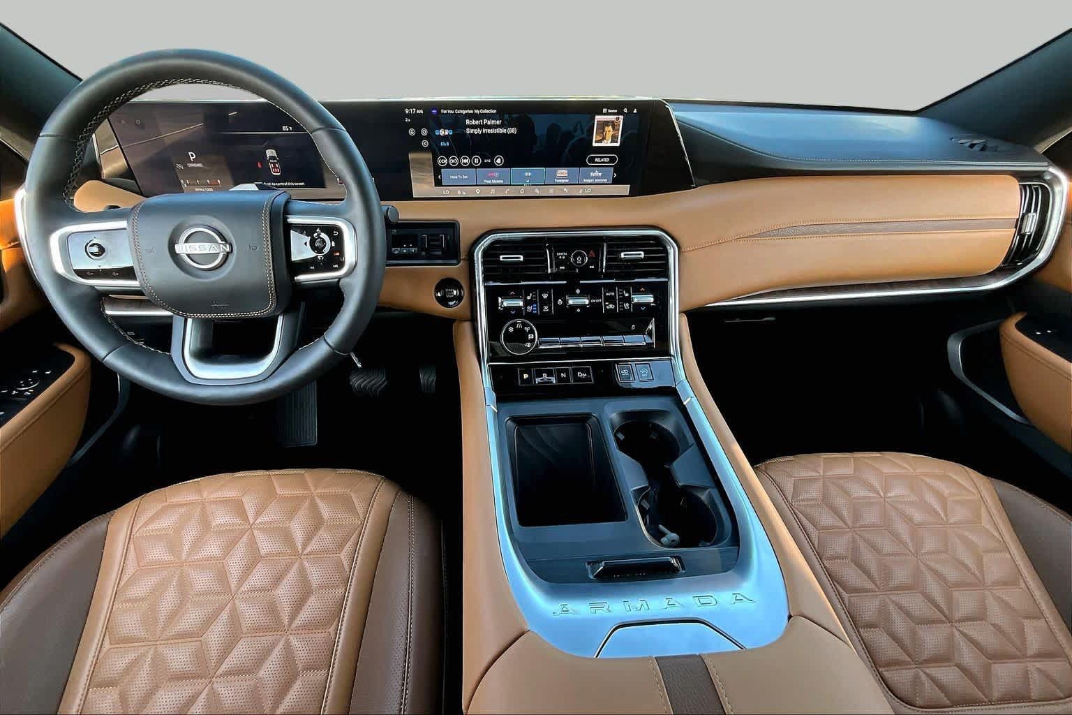 Used 2025 Nissan Armada Platinum Reserve RWD image 14