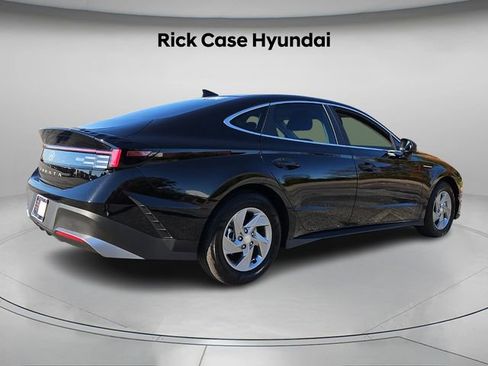 Used 2026 Hyundai Sonata SE image 7