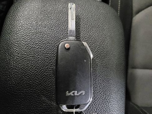 Used 2023 Kia Forte LXS w/ LXS Technology Package FWD image 32
