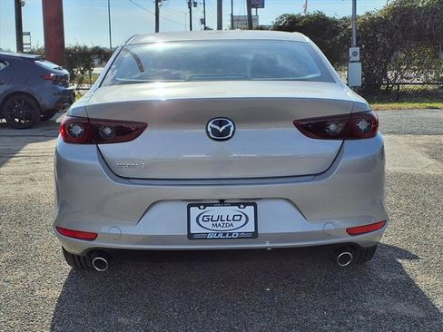 New 2026 MAZDA MAZDA3 2.5 S Preferred image 5