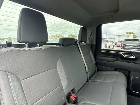 Used 2025 Chevrolet Silverado 2500 LT w/ Convenience Package AWD/4WD image 26