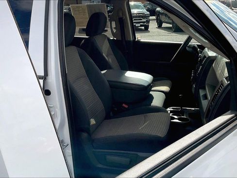 Used 2012 RAM 3500 ST w/ Chrome Appearance Group image 7