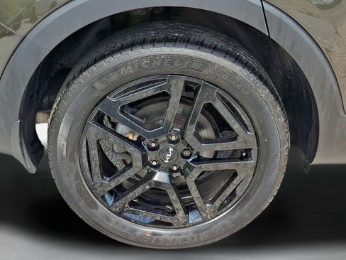 Used 2023 Kia Telluride EX X-Line AWD/4WD image 29