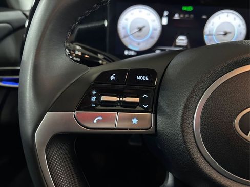 Used 2024 Hyundai Elantra SEL w/ Convenience Package image 27