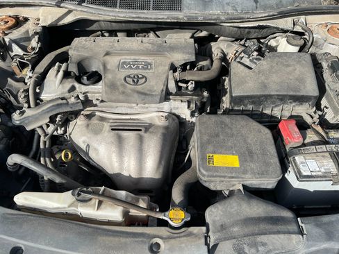 Used 2014 Toyota Camry LE image 18