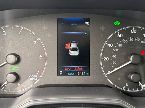 Used 2025 Toyota Corolla LE w/ LE Premium Package FWD image 24