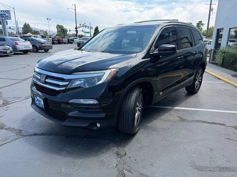 Used 2016 Honda Pilot EX image 3