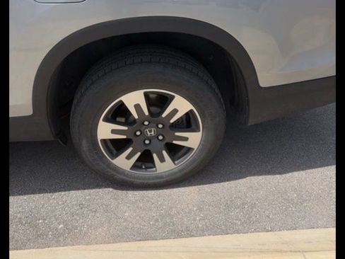Used 2019 Honda Ridgeline RTL-E image 4