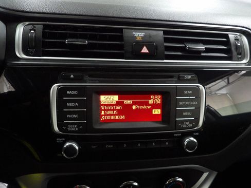 Used 2017 Kia Rio LX w/ Power Package image 10