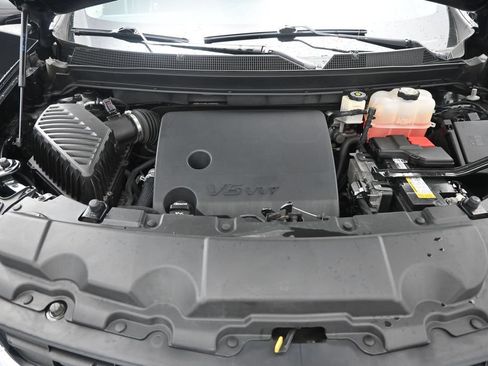 Used 2020 Chevrolet Traverse LS w/ LPO, Floor Liner Package AWD/4WD image 13