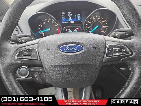 Used 2019 Ford Escape Titanium image 19
