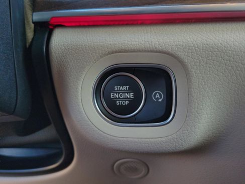 Used 2022 Mercedes-Benz GLE 350 image 21