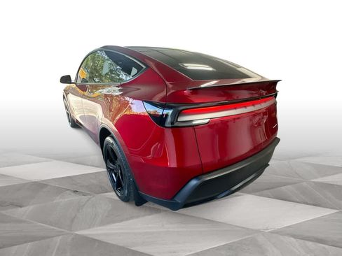 Used 2026 Tesla Model Y AWD image 6