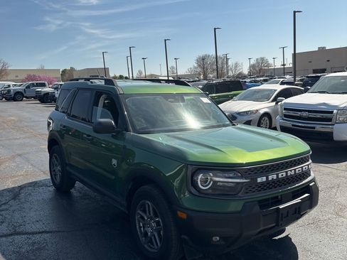 Used 2025 Ford Bronco Sport Big Bend w/ Convenience Package image 2