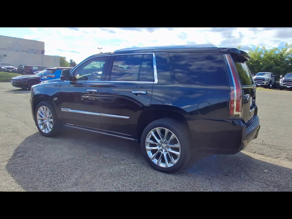 Used 2017 Cadillac Escalade Premium Luxury AWD/4WD image 6