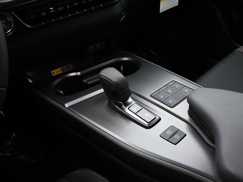 New 2026 Lexus UX 300h AWD image 25