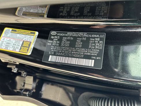 Used 2026 Genesis Electrified GV70 image 25