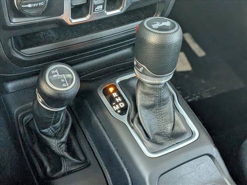 Used 2020 Jeep Wrangler Unlimited Sport S AWD/4WD image 12