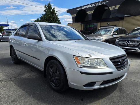Used 2010 Hyundai Sonata GLS image 2