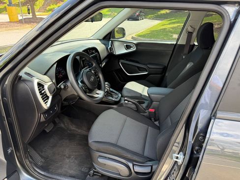 Used 2020 Kia Soul LX FWD image 10