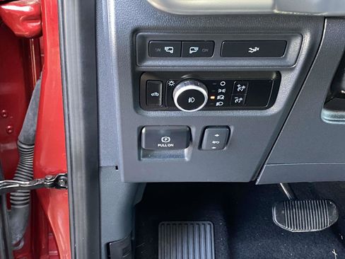 Used 2023 Ford F150 Lariat w/ Equipment Group 502A High image 20