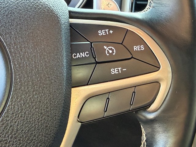 Used 2016 Jeep Grand Cherokee Limited AWD/4WD image 37