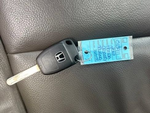 Used 2012 Honda Odyssey Touring image 31