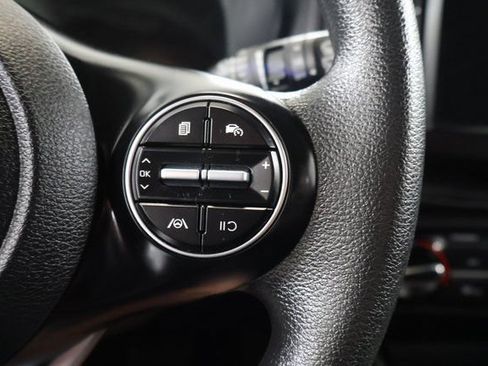 Used 2024 Kia Soul LX w/ Option Group 015 FWD image 16