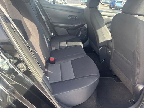 Used 2025 Nissan Sentra SV w/ All-Weather Package image 10