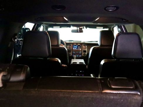 Used 2016 Ford Expedition EL Platinum AWD/4WD image 26