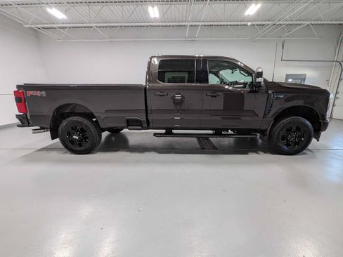 Used 2024 Ford F250 XLT w/ XLT Premium Package AWD/4WD image 7
