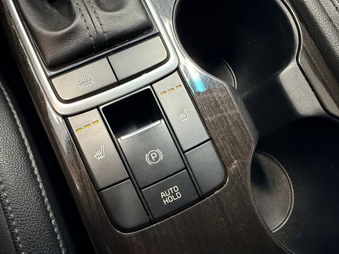 Used 2019 Kia Optima EX image 33