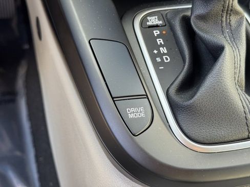 Certified 2023 Kia Soul LX image 19