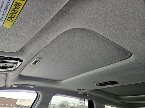 Used 2021 Hyundai Palisade Limited image 19