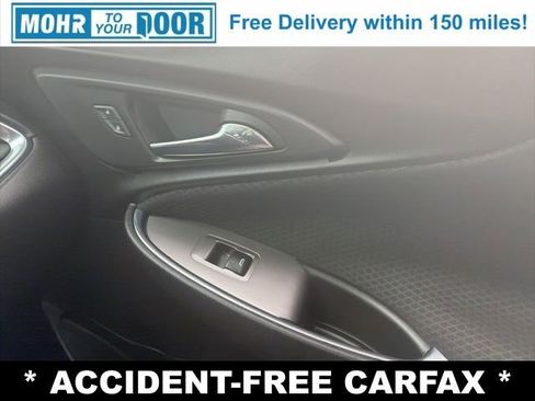 Used 2020 Chevrolet Malibu LT FWD image 24