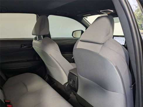 Used 2024 Toyota Corolla Cross AWD Hybrid image 30