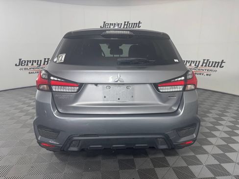 Used 2021 Mitsubishi Outlander Sport LE FWD image 8