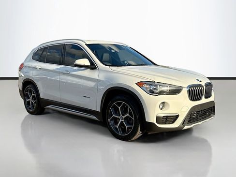 Used 2018 BMW X1 xDrive28i w/ Convenience Package image 1