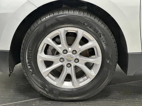 Used 2020 Chevrolet Equinox LT w/ Driver Convenience Package FWD image 24