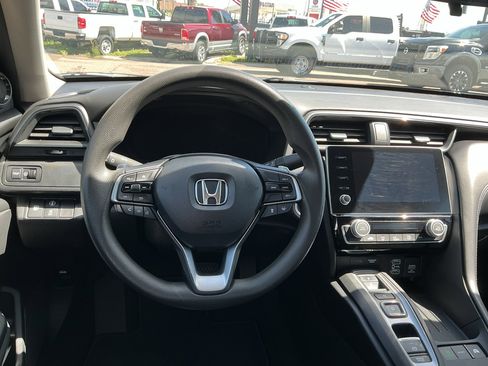 Used 2021 Honda Insight EX image 11