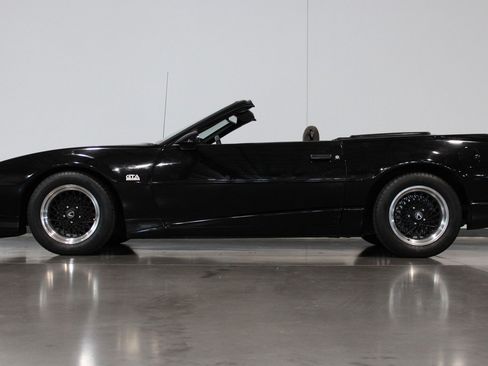 Used 1992 Pontiac Firebird Convertible RWD image 36