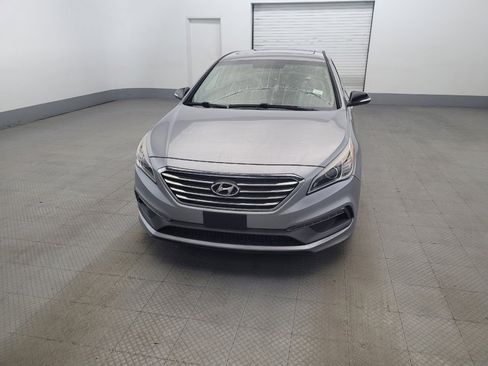Used 2017 Hyundai Sonata Limited w/ Tech Package 03 FWD image 15