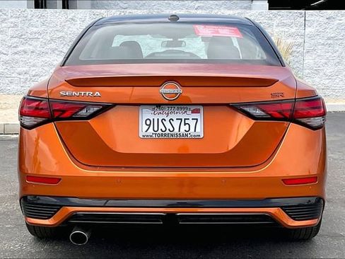 Certified 2025 Nissan Sentra SR FWD image 3