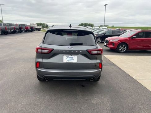Used 2023 Ford Escape ST-Line w/ Tech Pack #1 AWD/4WD image 6