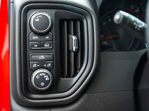 Used 2024 Chevrolet Silverado 1500 Custom w/ Turbomax Blackout Package AWD/4WD image 39