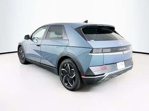 Used 2024 Hyundai Ioniq 5 SEL RWD image 5