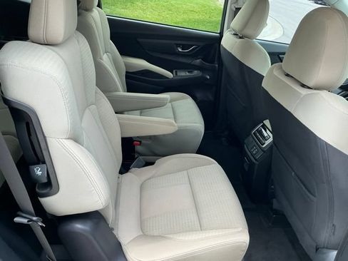 Certified 2023 Subaru Ascent Premium w/ Convenience Package AWD/4WD image 17