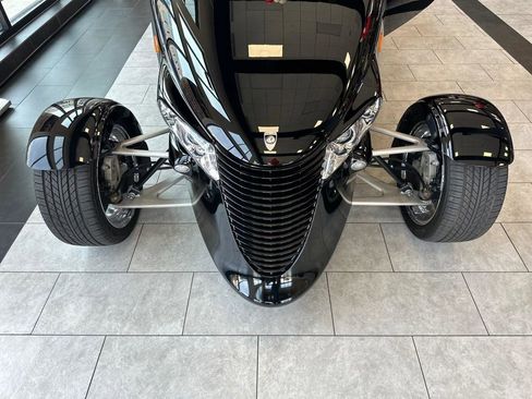 Used 1999 Plymouth Prowler RWD image 27
